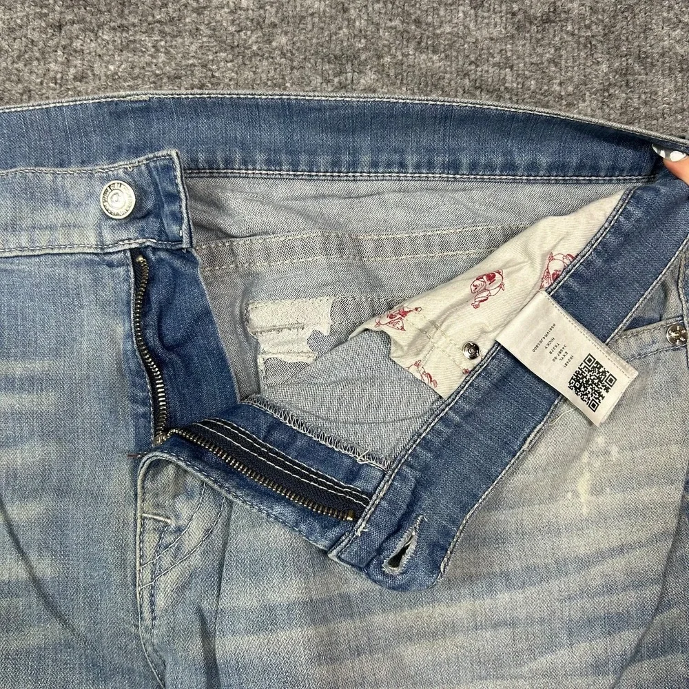 True Religion Ricky Relaxed Straight Denim Shorts‎ Men's Blue Frayed Hem - W45